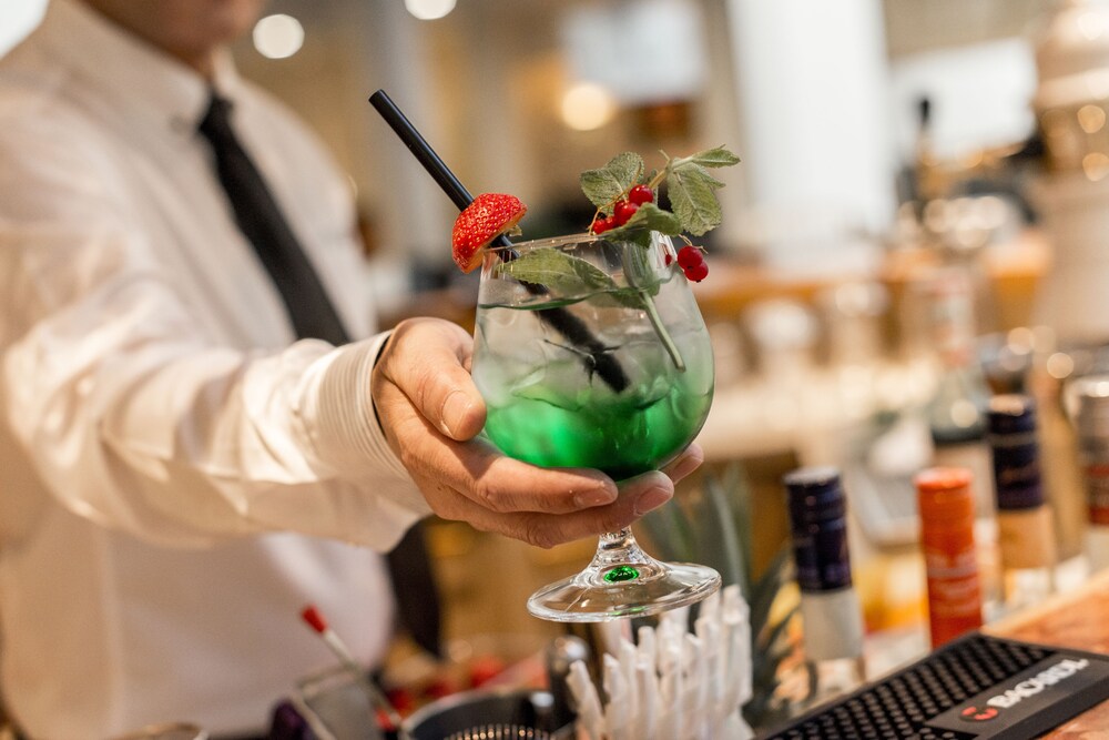 Hotel Bar