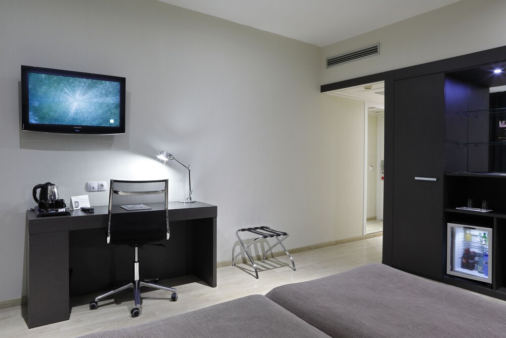 In-Room Kitchenette