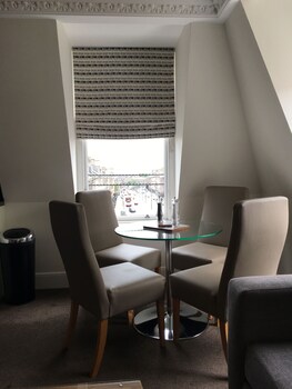 Guestroom View