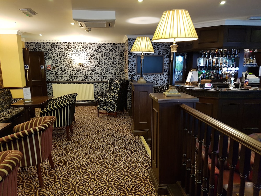Hotel Bar