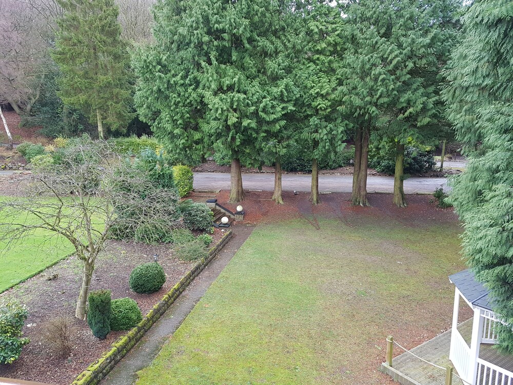 Guestroom View
