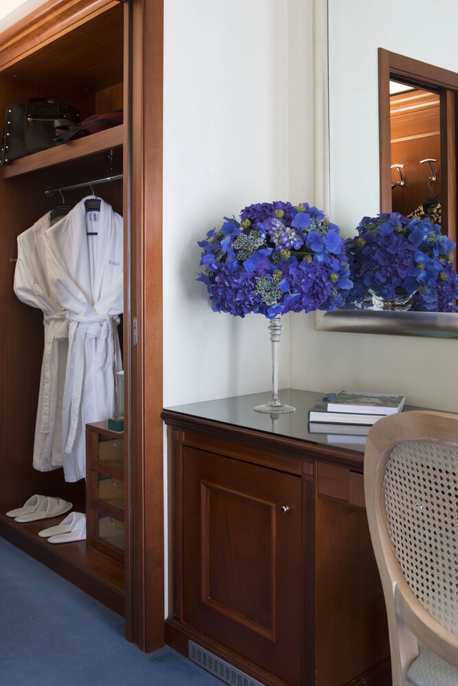 In-Room Amenity