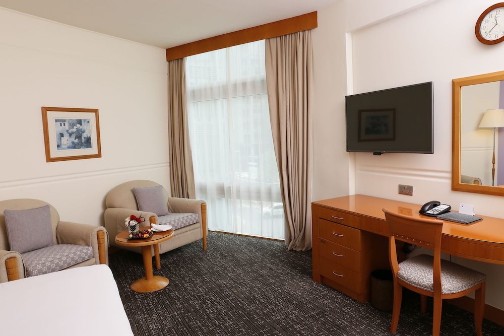 Deluxe Room, 1 King Bed - Guestroom