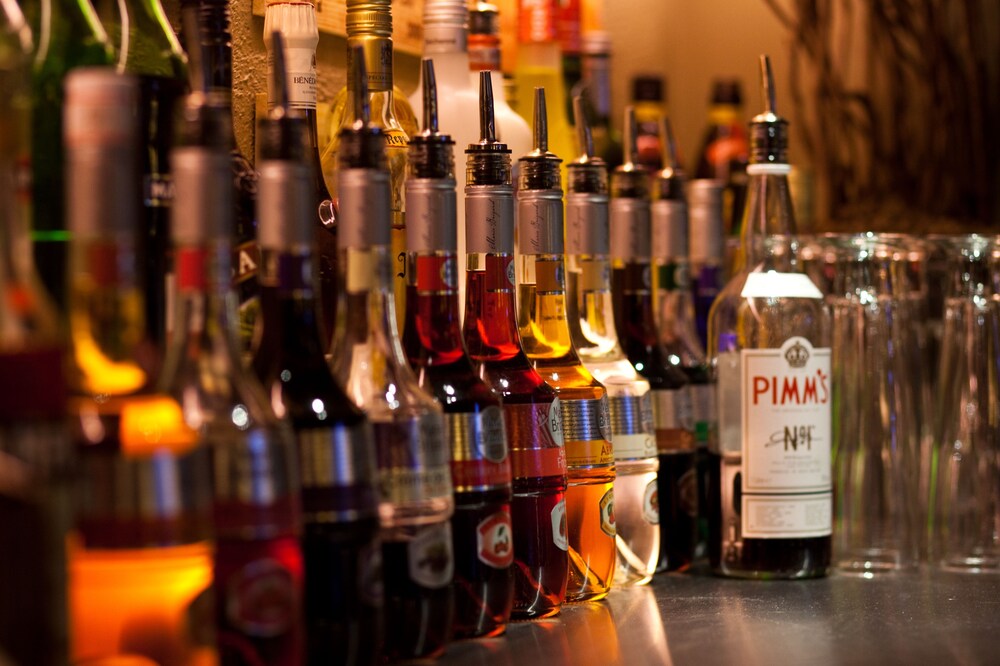 Hotel Bar