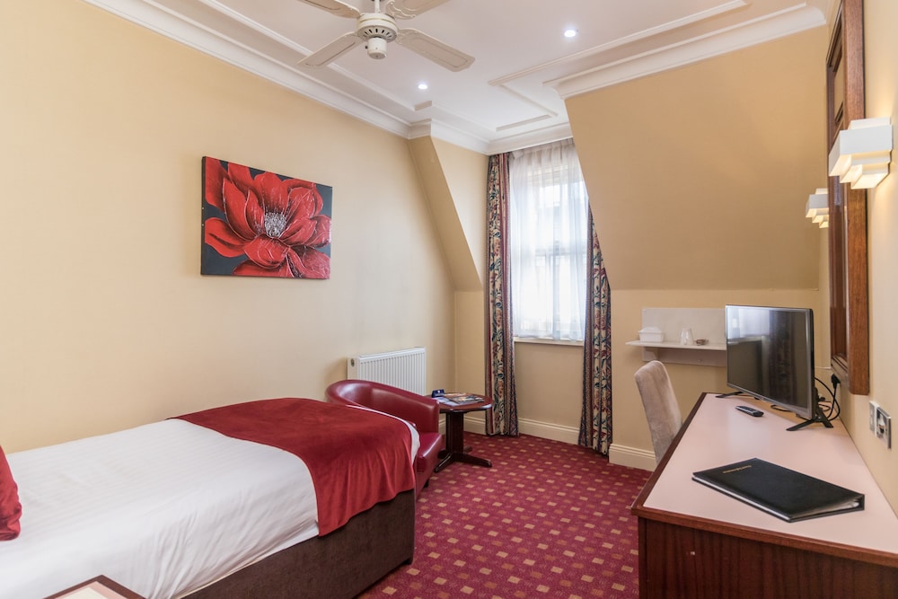 Guestroom