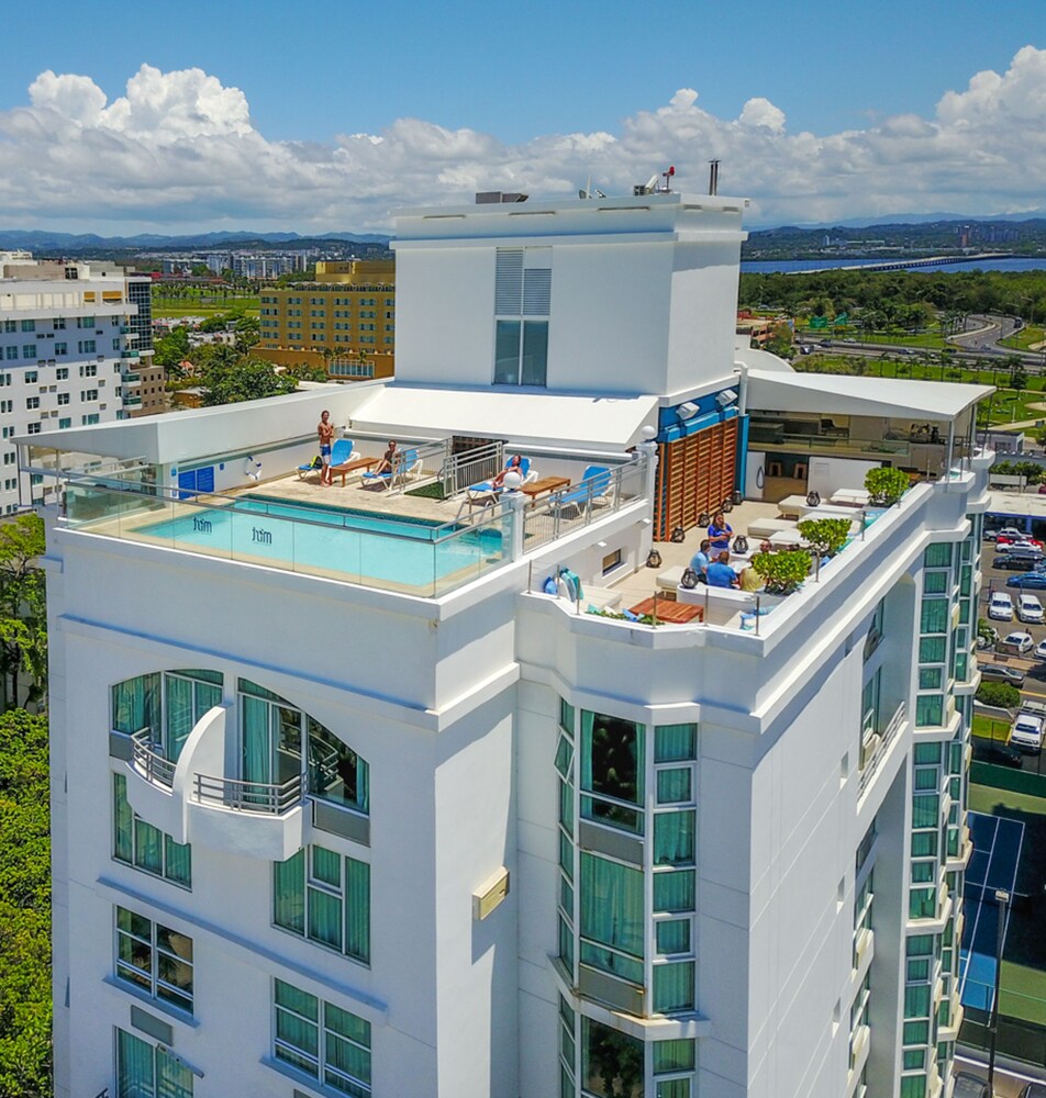 Rooftop Pool