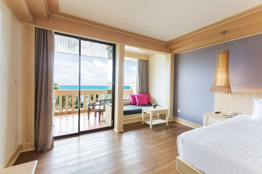 Guestroom View