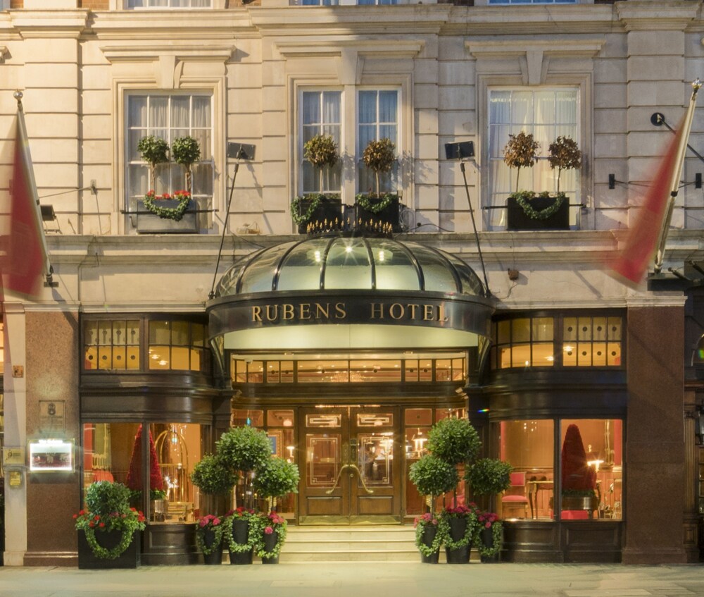 Hotel Front - Evening/Night