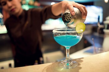Hotel Bar