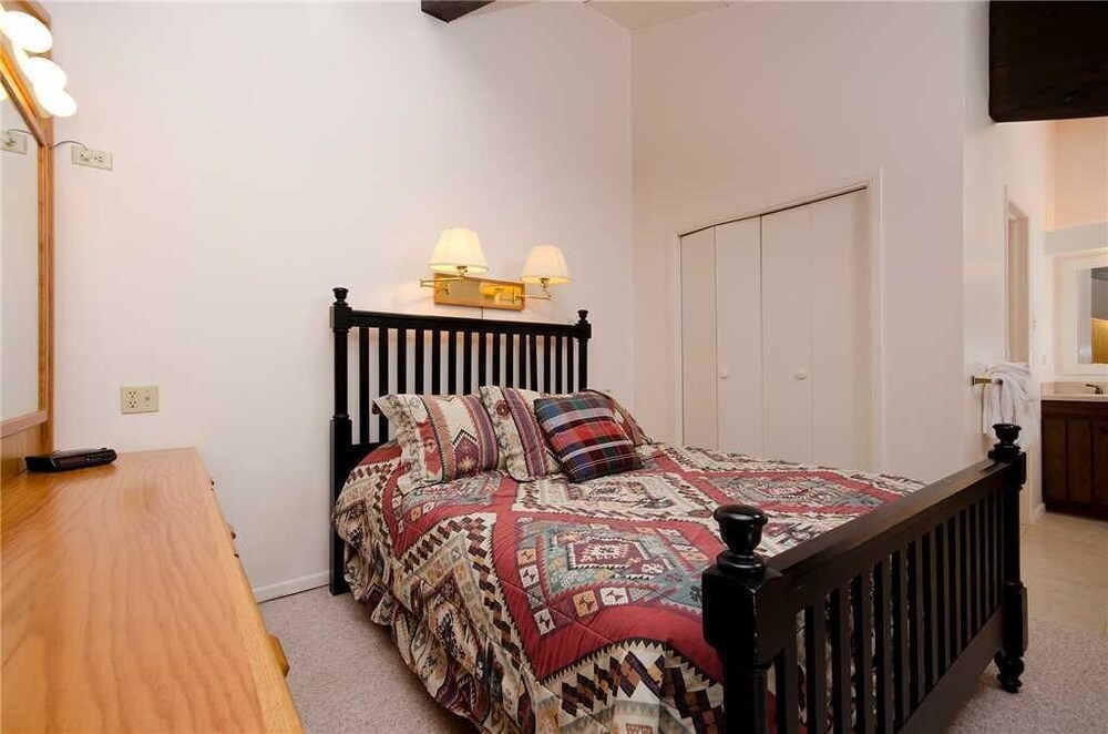 Condo, 2 Bedrooms, Resort View