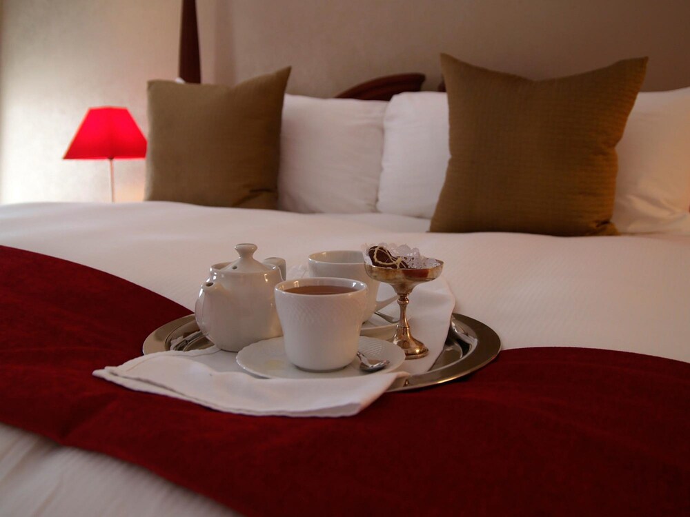 Guestroom
