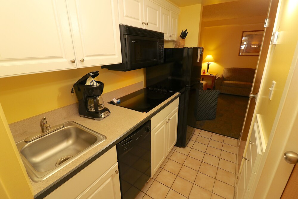 Luxury Suite, 1 Bedroom - In-Room Kitchenette