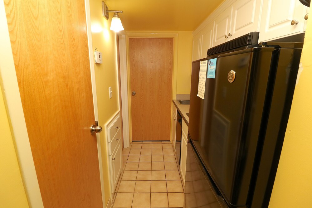 Luxury Suite, 1 Bedroom - In-Room Kitchenette