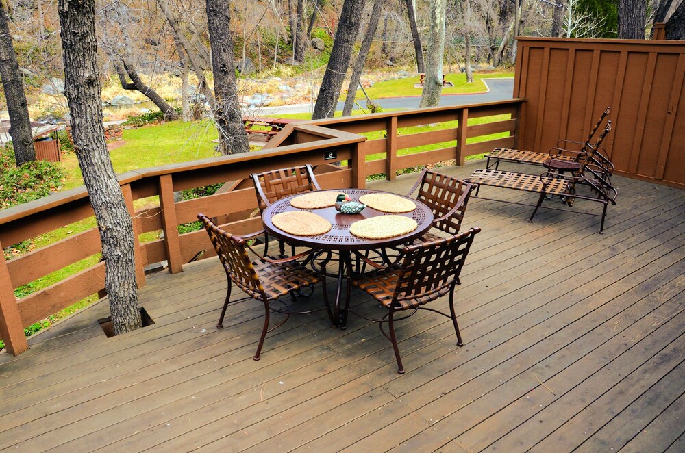 Villa, 1 Bedroom, Kitchen (Creek View) - Terrace/Patio