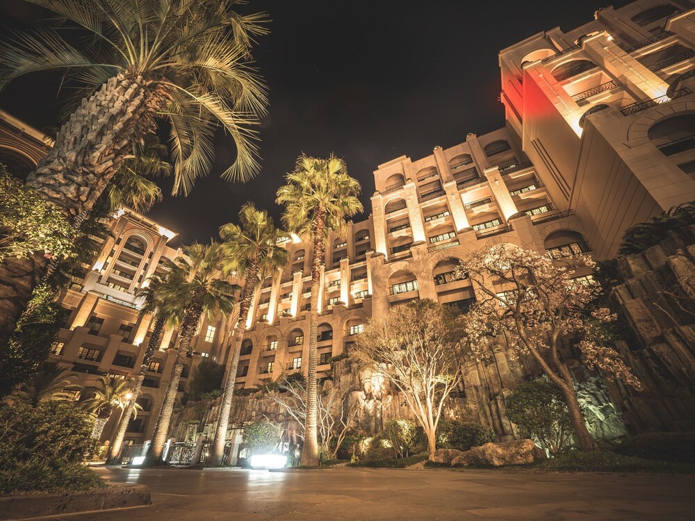 Hotel Front - Evening/Night