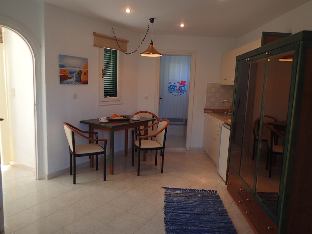 In-Room Kitchenette