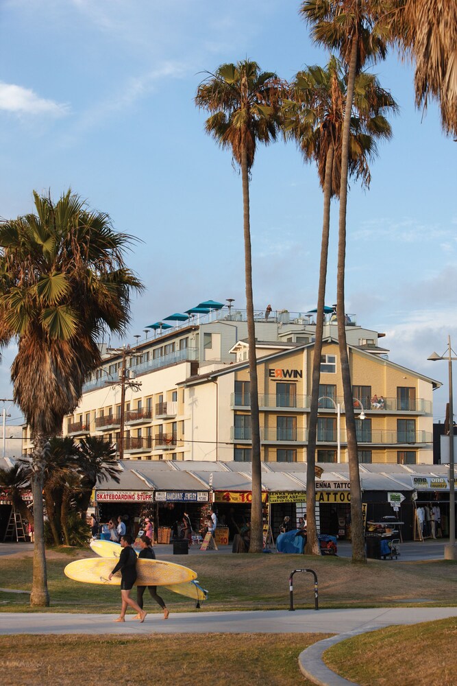 Front of property, Hotel Erwin