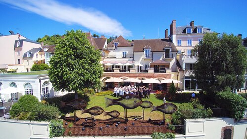 La Côte Saint Jacques And Spa