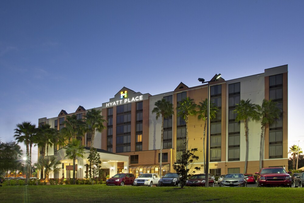 Hotel Front - Evening/Night