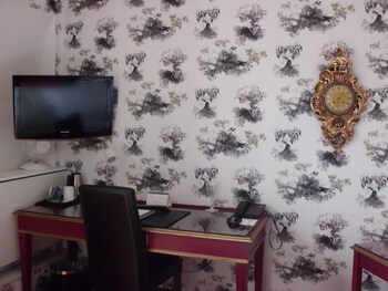 Guestroom