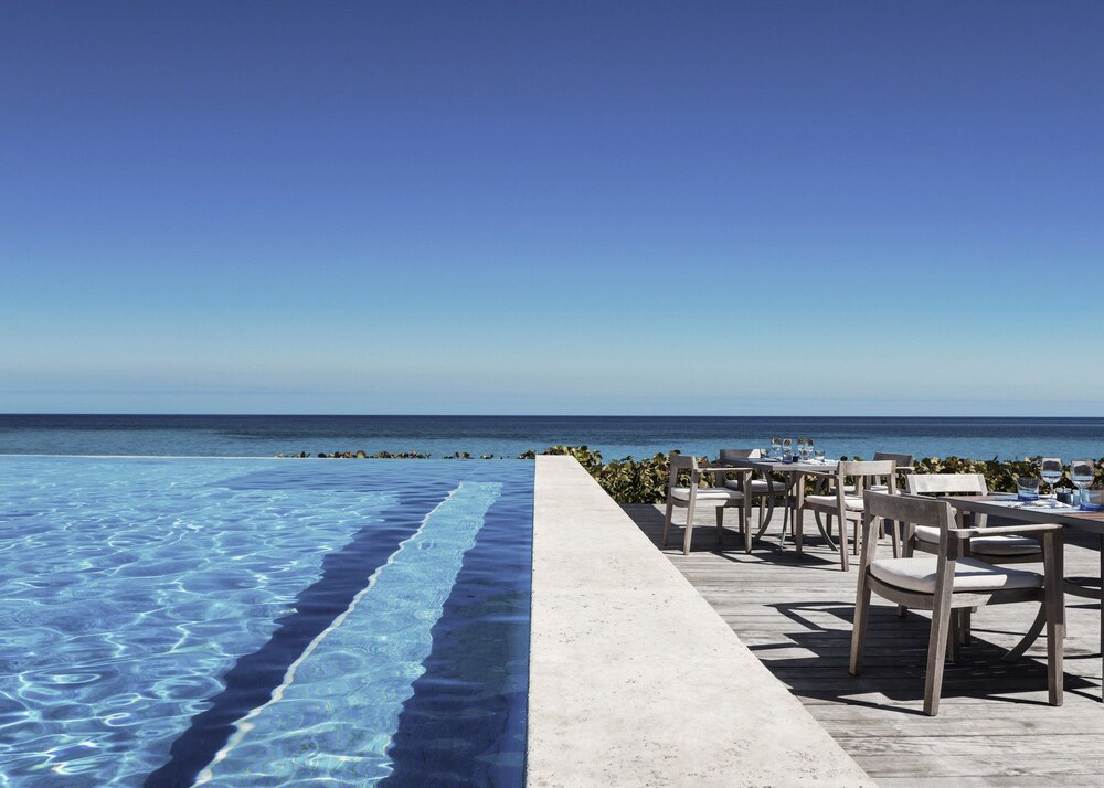 Infinity Pool