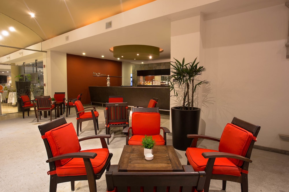 Hotel Bar