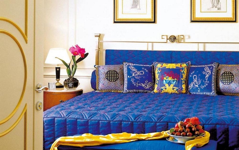 Versace hotel gold coast cheap deals