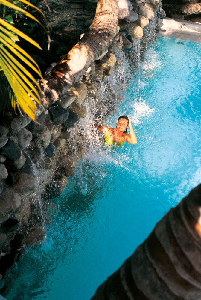 Cascade de piscine