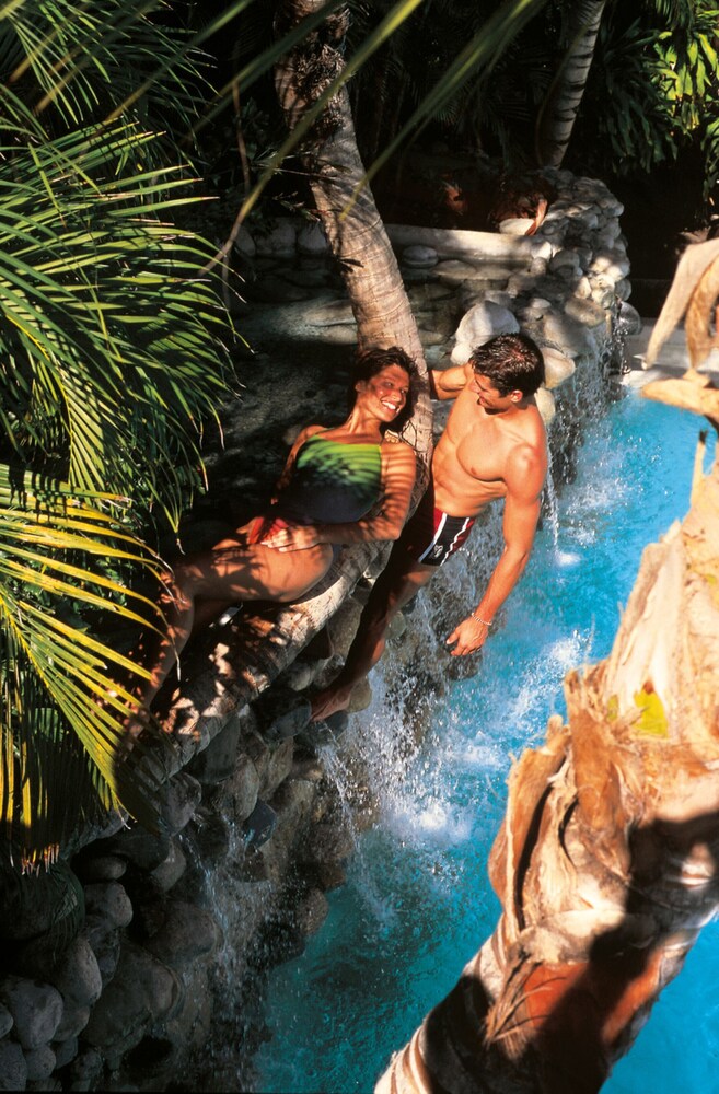 Cascade de piscine