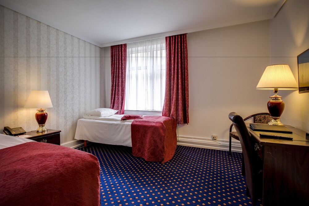 Guestroom