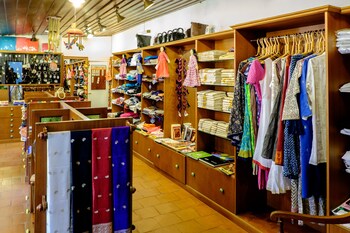 Gift Shop