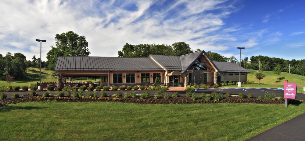 Pro shop, Mount Airy Casino and Resort