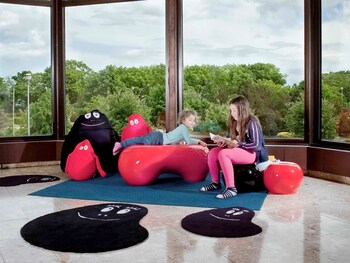 Childrens Play Area - Indoor