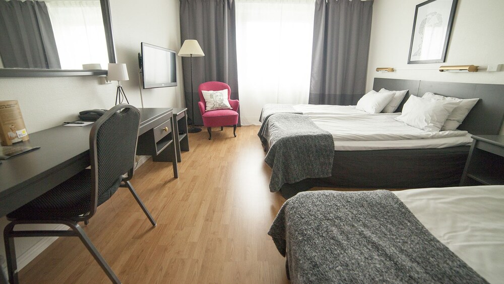 Guestroom