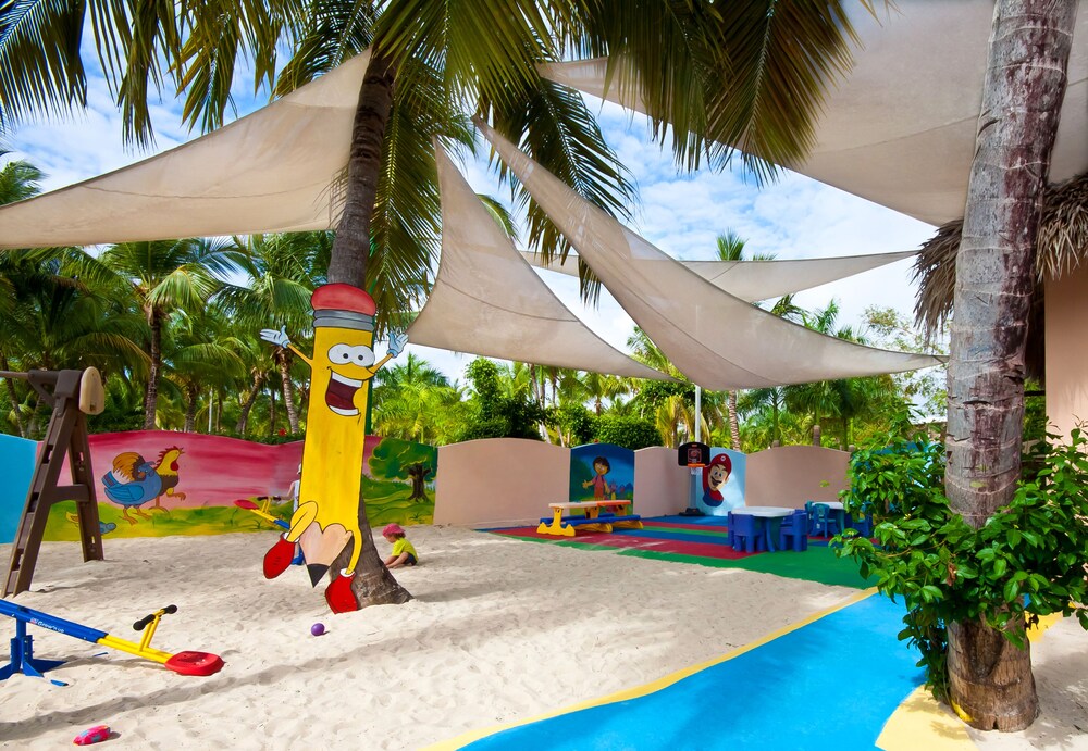 Childrens Play Area - Outdoor
