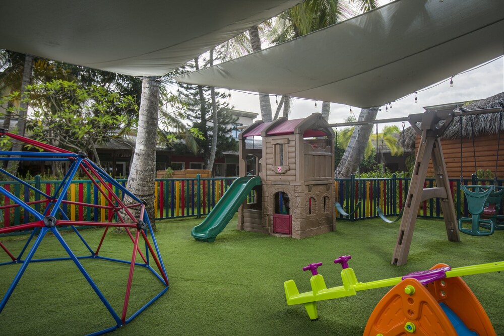 Childrens Play Area - Outdoor