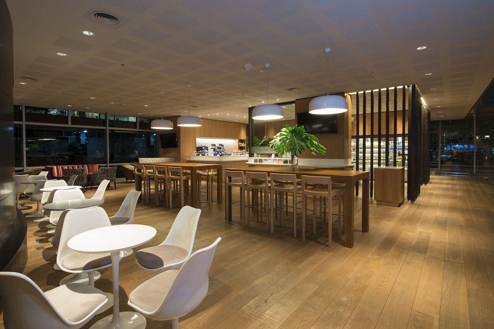 Coffee Shop