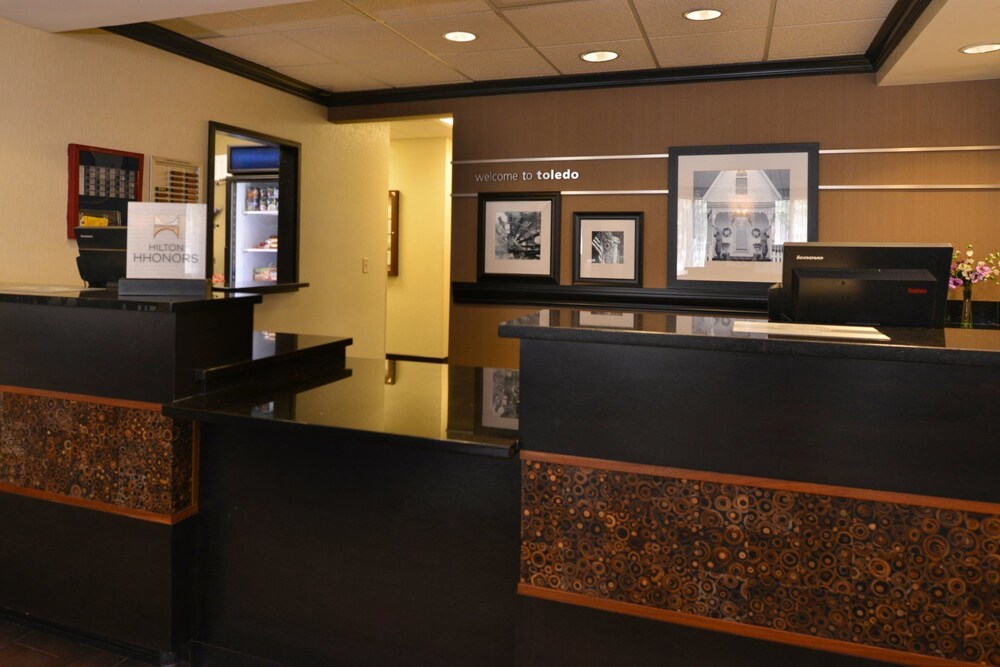 Check-in/Check-out Kiosk