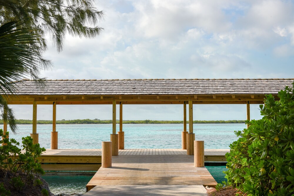 Dock