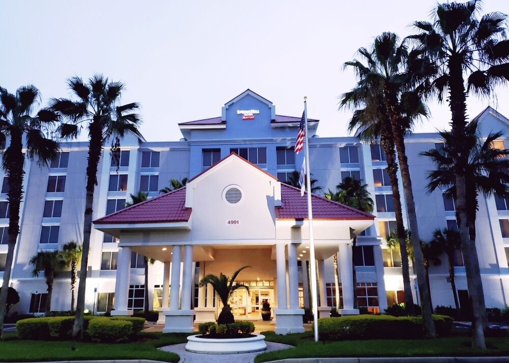 Hotel Front - Evening/Night