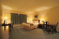 Suite, 2 Queen Beds, Non Smoking