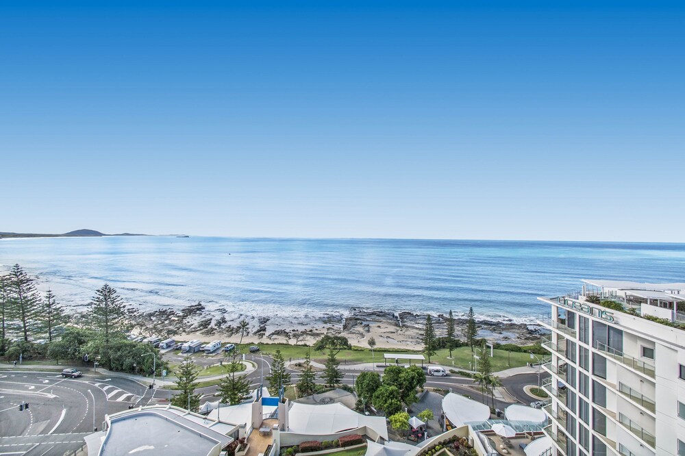 Apartment, 2 Bedrooms - Beach/Ocean View