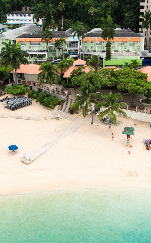 Aerial view, Deja Resort All Inclusive