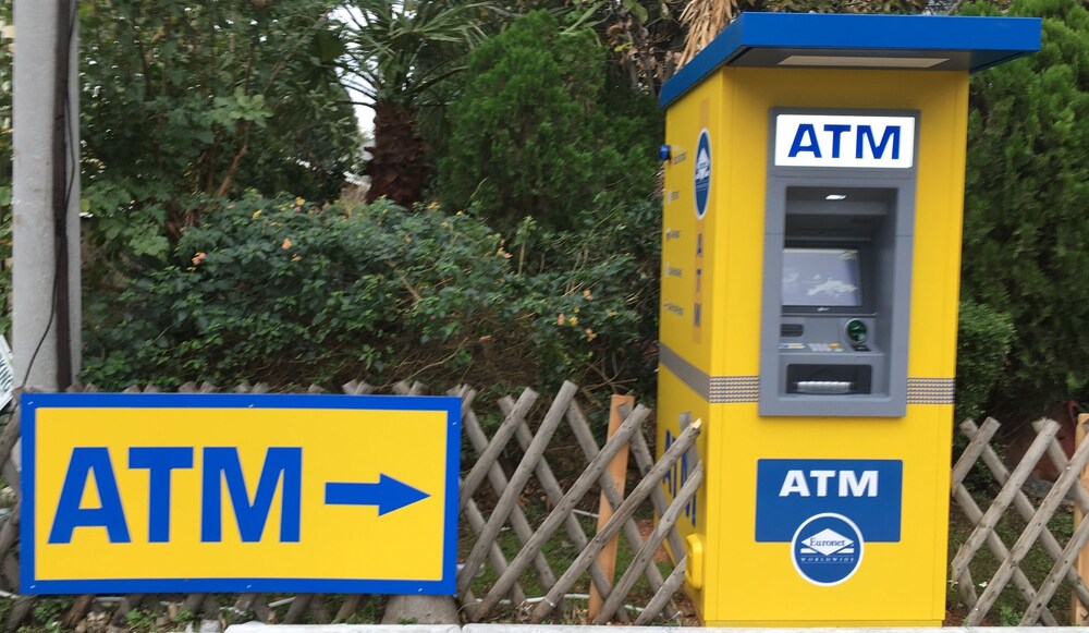 ATM/Banking On site