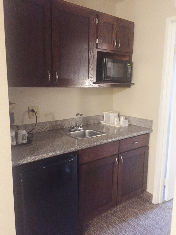 In-Room Kitchenette