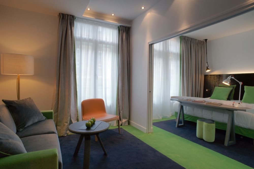 Guestroom