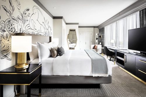 The Gwen, a Luxury Collection Hotel, Michigan Avenue Chicago