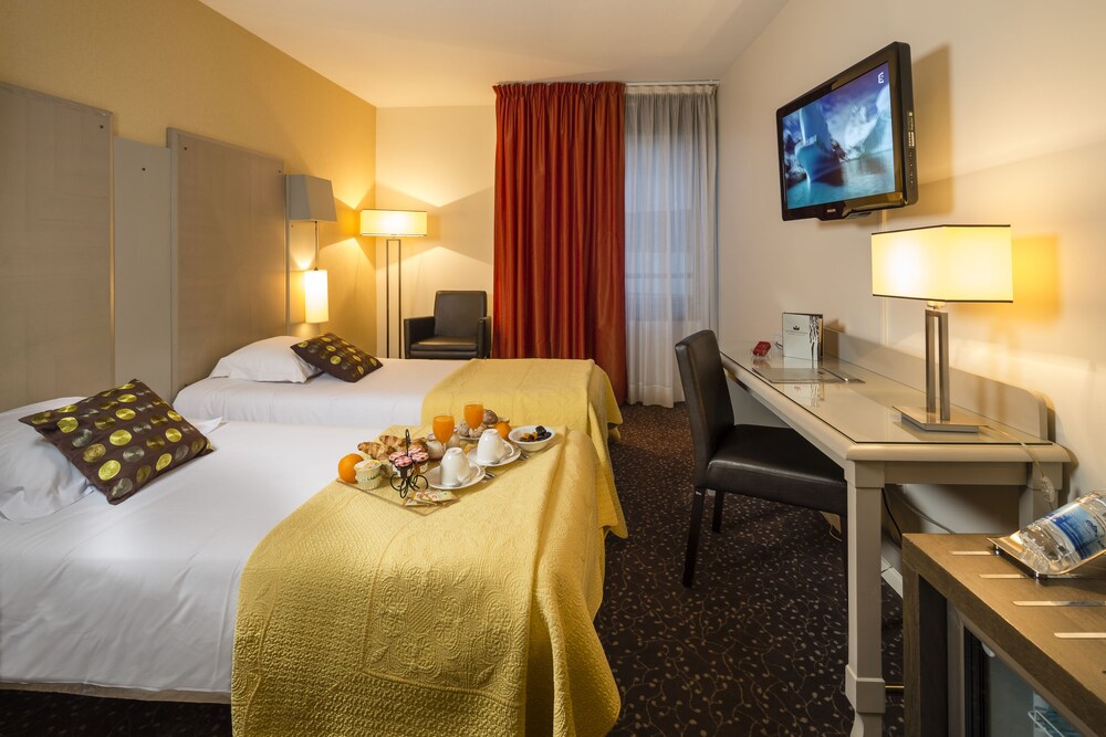 Guestroom