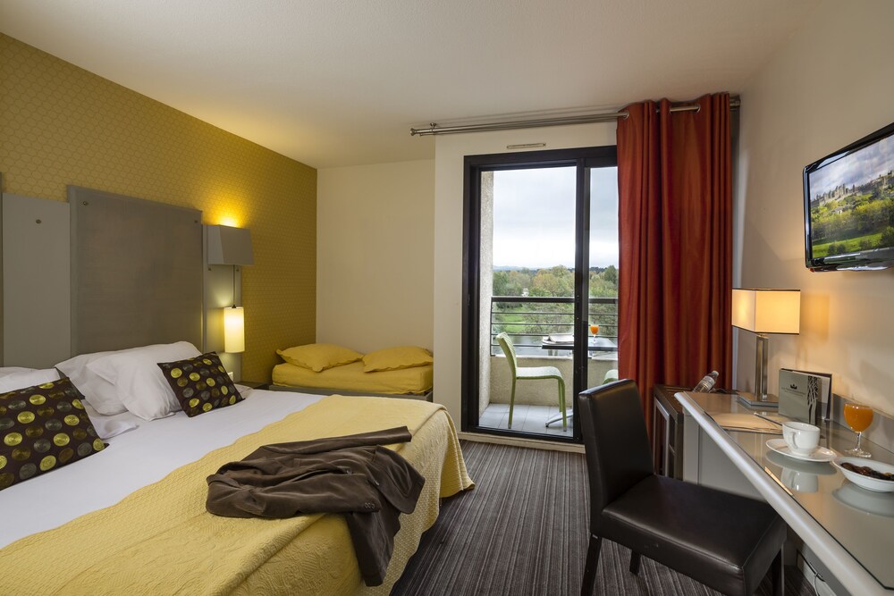 Guestroom