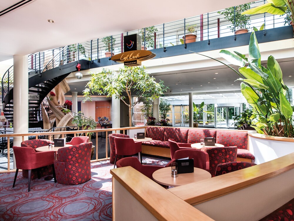 Lobby-Lounge